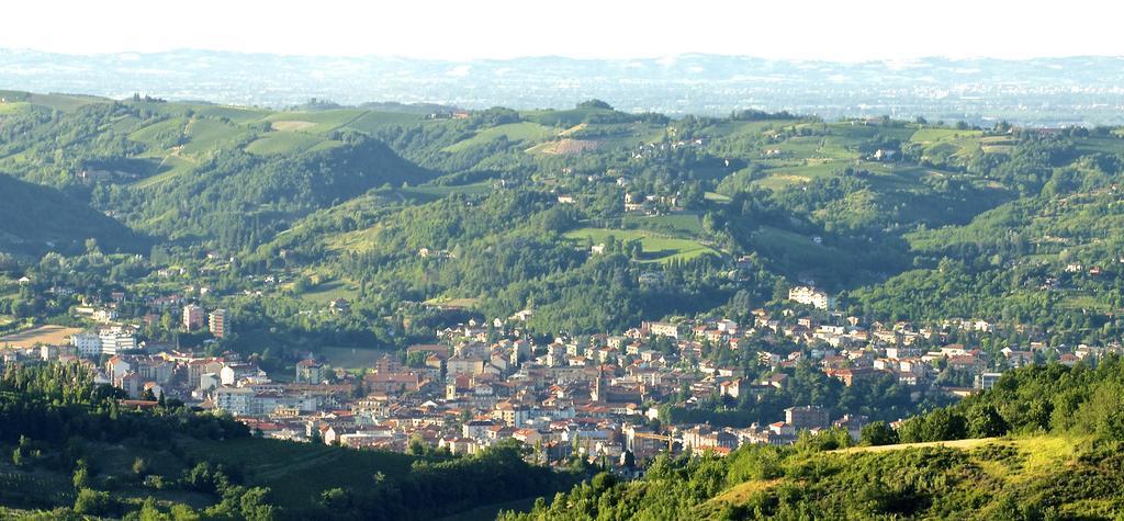 Relais Borgo Del Gallo Acqui Terme Eksteriør billede