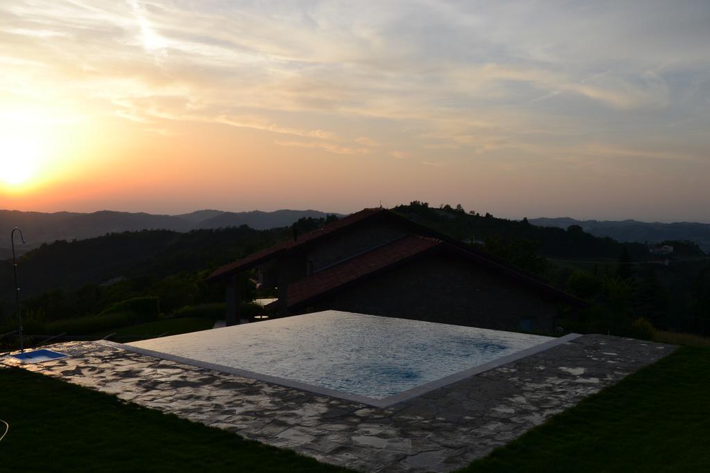 Relais Borgo Del Gallo Acqui Terme Eksteriør billede