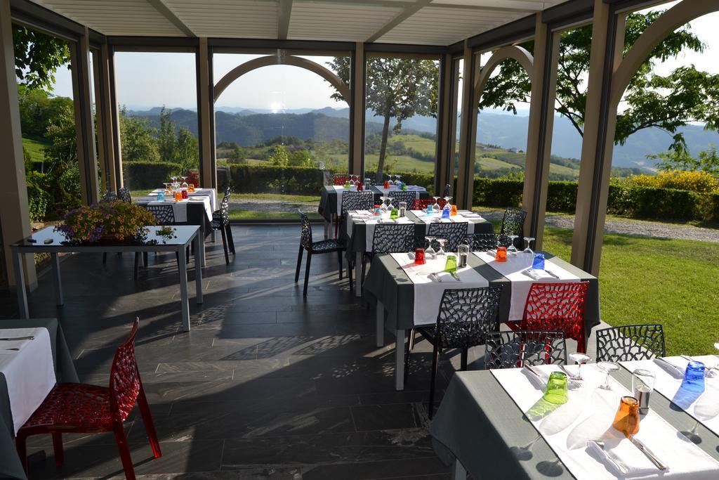 Relais Borgo Del Gallo Acqui Terme Eksteriør billede